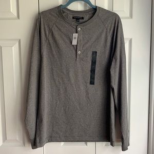 NWT - Banana Republic Men’s Henley